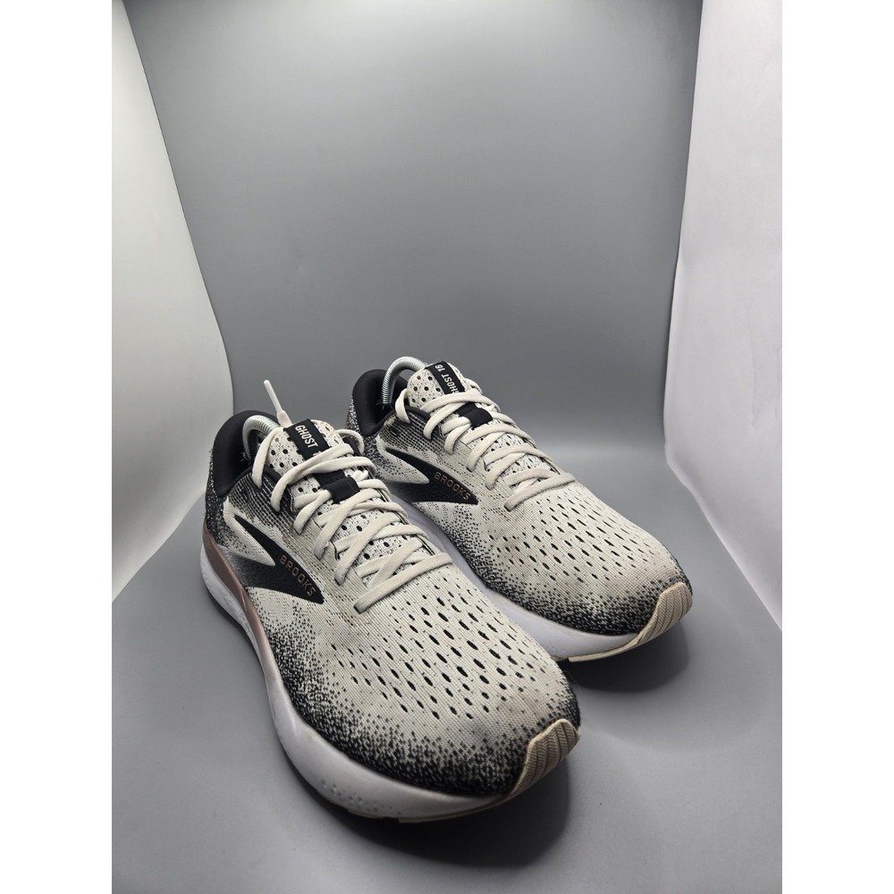 Brooks Ghost 16 Running Shoes Women's 11.5 Medium Cream Black Road Trainers‎